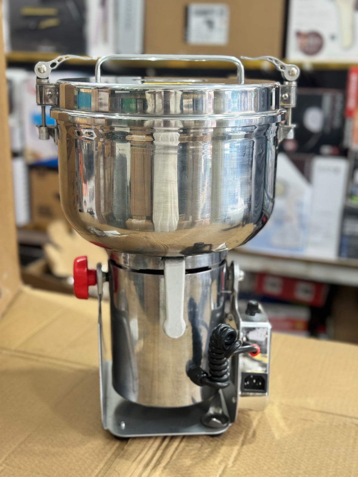 Super Crest 3000g Powder Grinder GM Electronic
