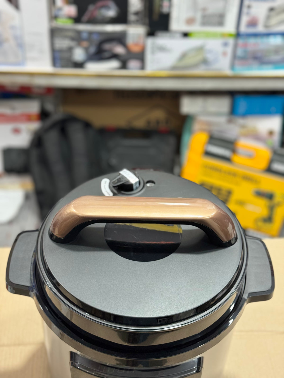 Kolax Electric Pressure Cooker 8 GM Electronic