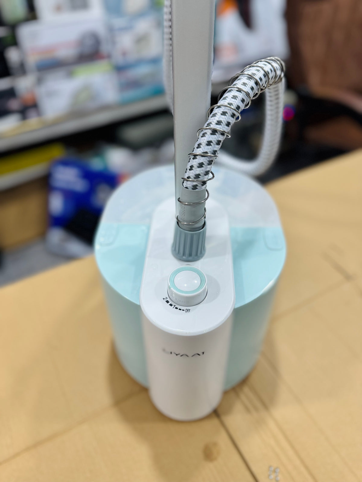 Liyaat Garment Steamer with Stand (MY-2128) GM Electronic