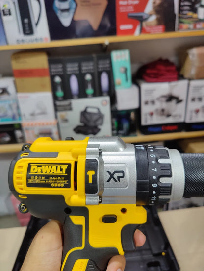 DeWalt 88V Max XR Cordless Brushless Drill Kit (13mm Chuck, 2x Battery)