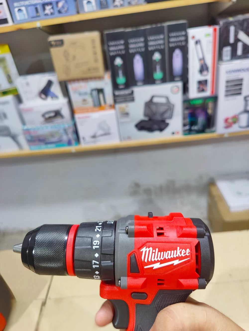 Milwaukee M18 FUEL Style Cordless Impact Drill Kit (13mm Metal Chuck, 2x M88 Batteries)