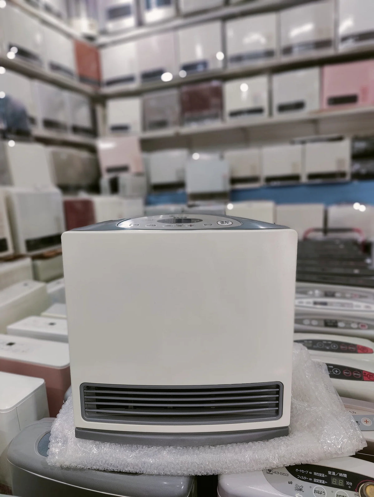 Rinnai 2.4KW ( 8296 BTU) Japanese Gas Blower Heaters (Flat Panel ) GM Electronic
