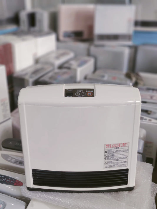 Rinnai 4.05 KW (13838 BTU) Japanese Gas Blower Heater (Model: RC-L4002E-1)
