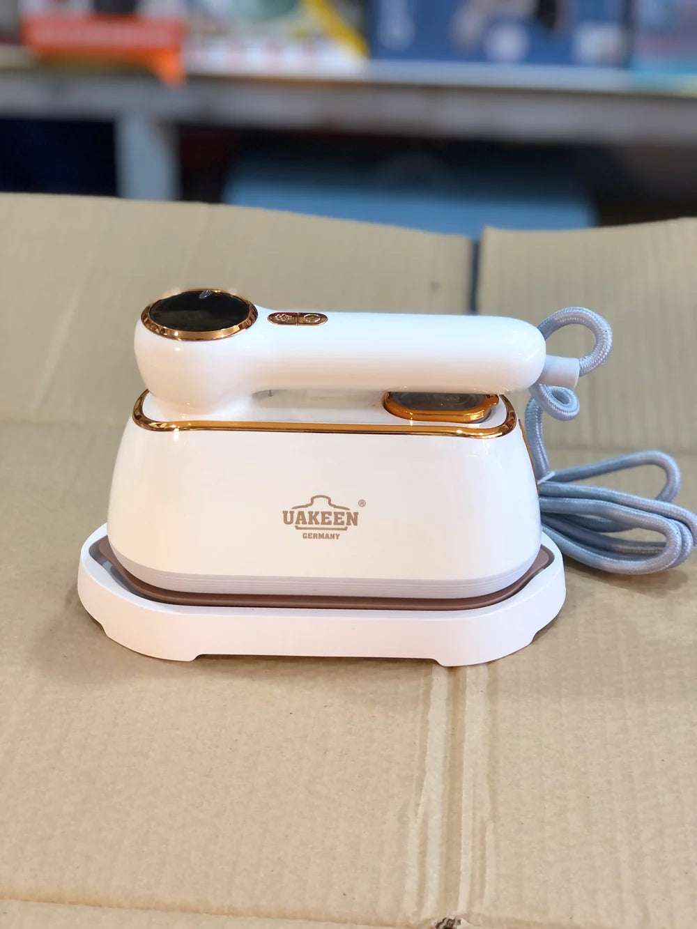 UAKEEN 1300W Mini Travel Steam Iron with LCD Display