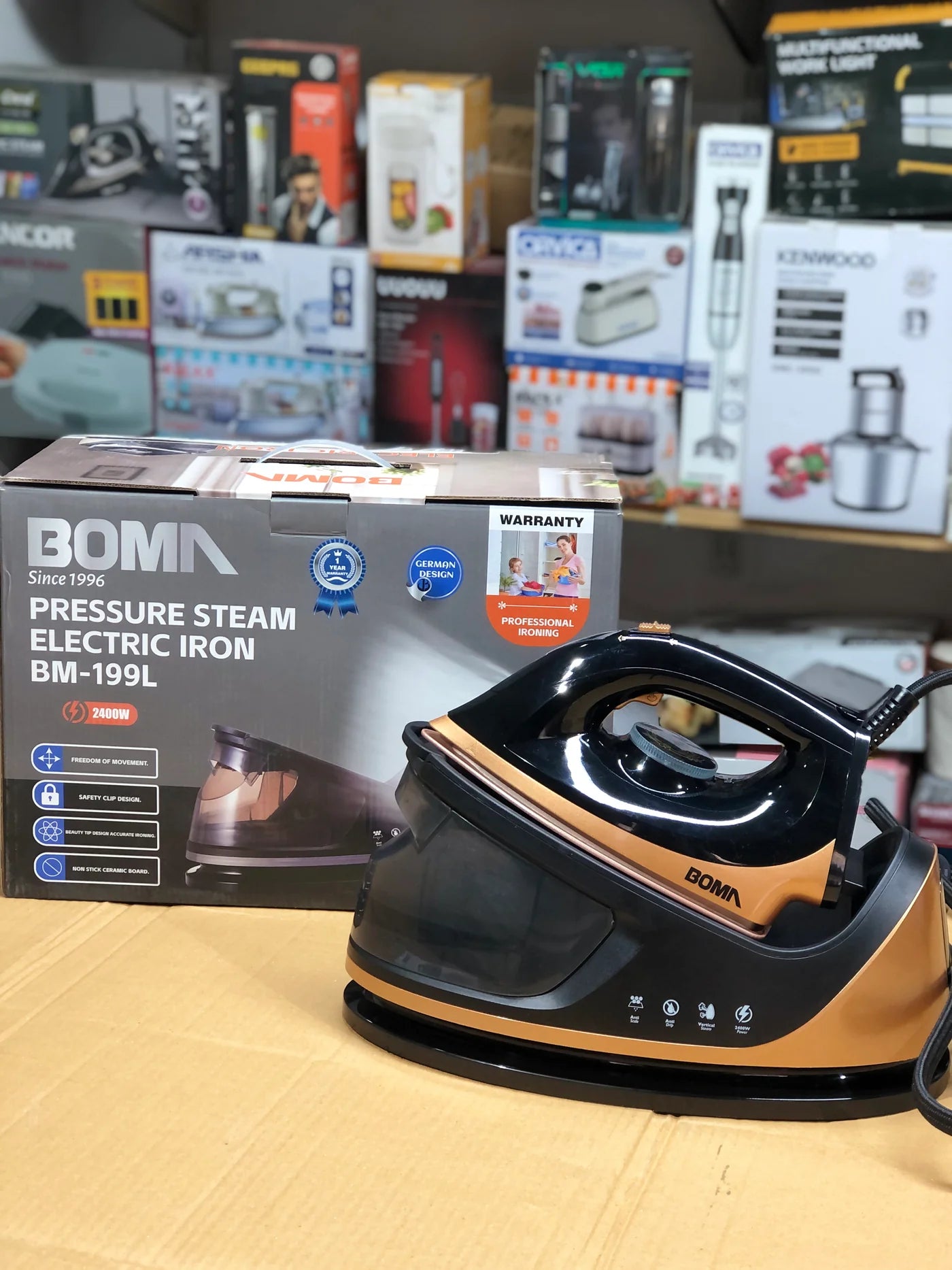 BOMA BM-199L 2400W Pressure Steam Electric Iron