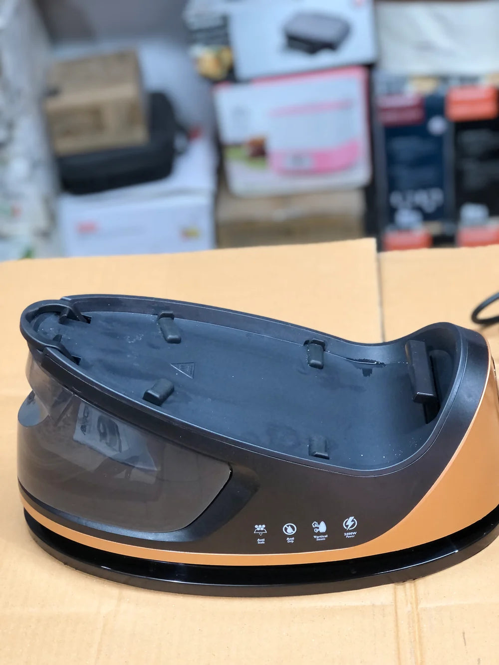 BOMA BM-199L 2400W Pressure Steam Electric Iron