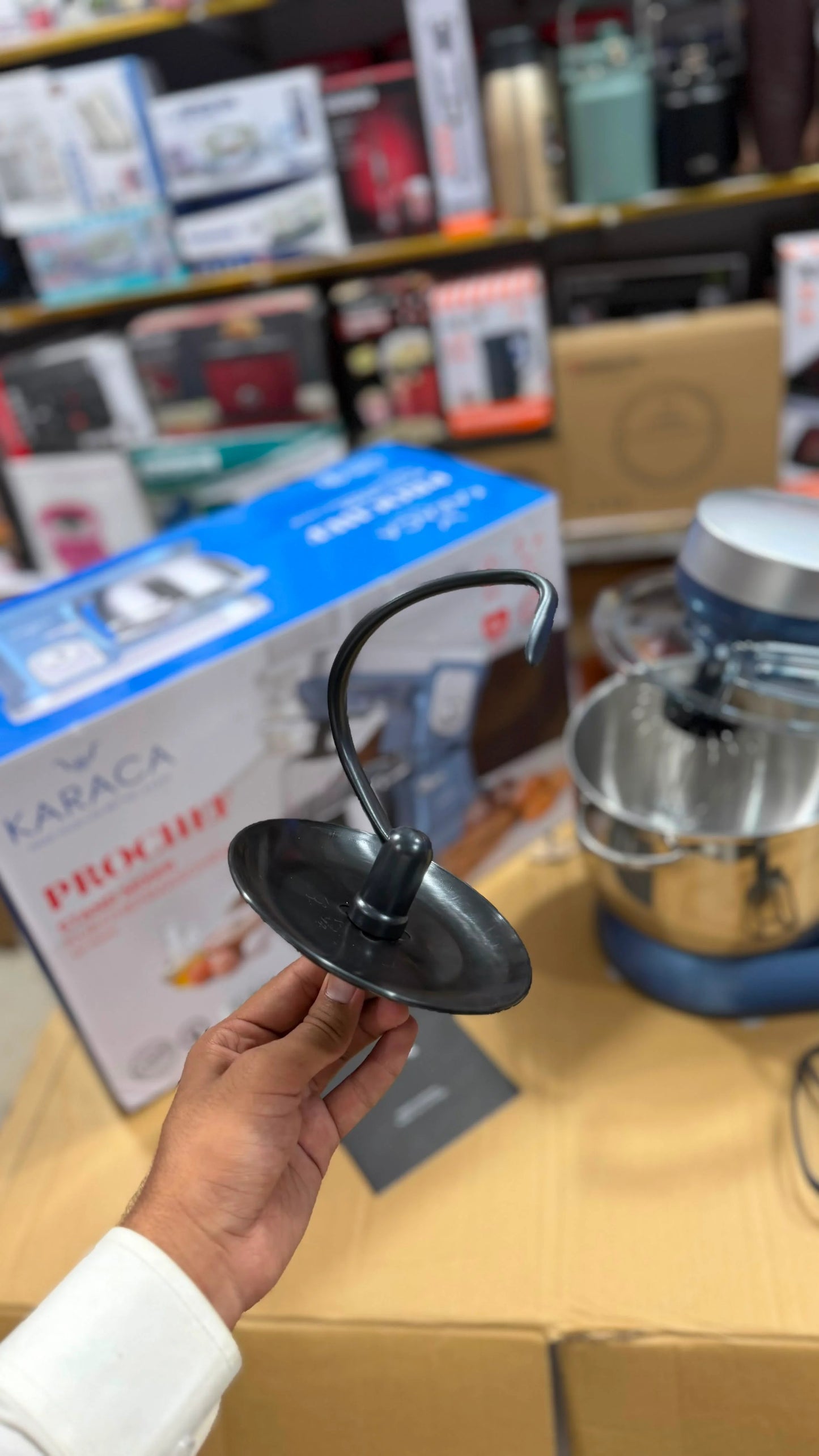 Karaca ProChef GM-M081C 1600W Stand Mixer | 8L Stainless Steel Bowl | 10-Speed Kitchen Food Mixer for Dough, Cake & Baking